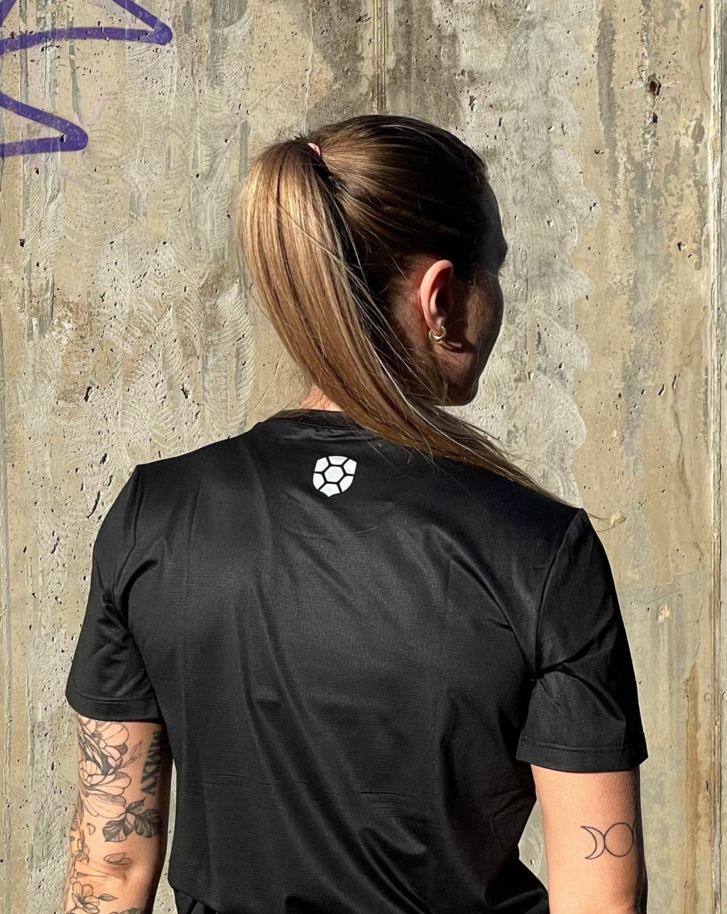 Carapace Shell Active Womans T-Shirt - Black